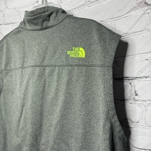 Mens The North Face CTZ9 Gray/Volt Canyonwall Vest Size XXL - Picture 7 of 7